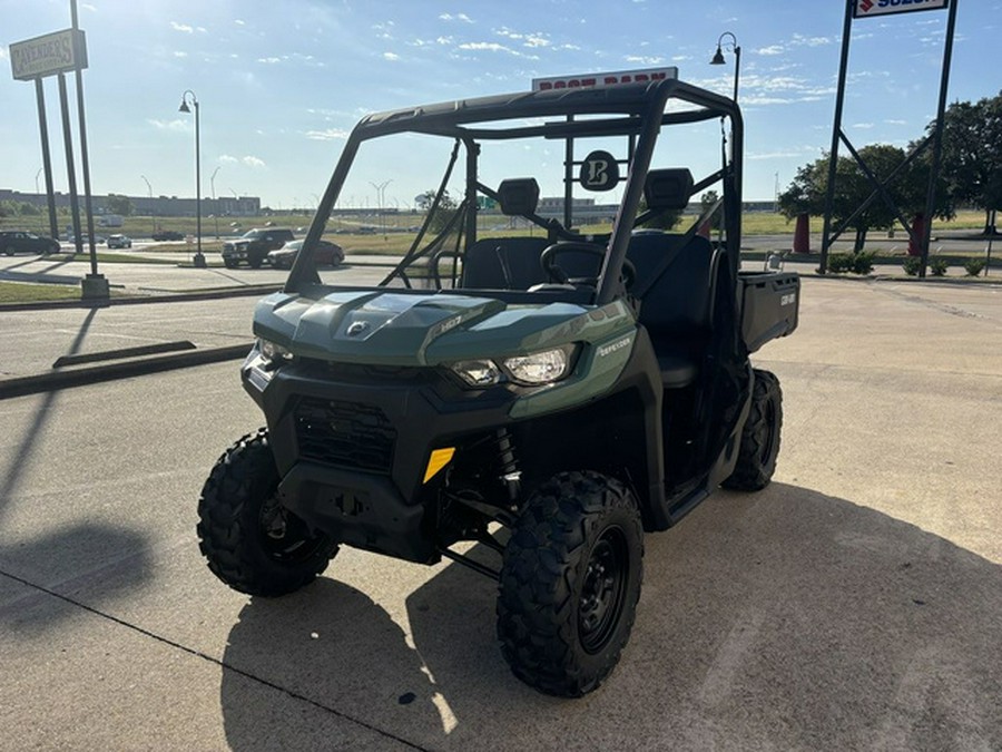 2025 Can-Am Defender HD7