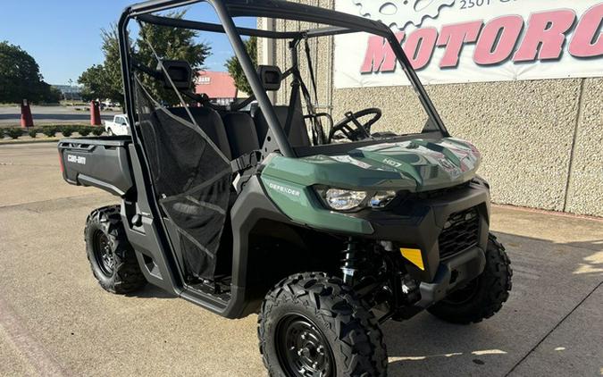2025 Can-Am Defender HD7