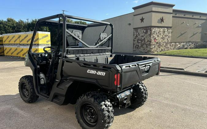2025 Can-Am Defender HD7
