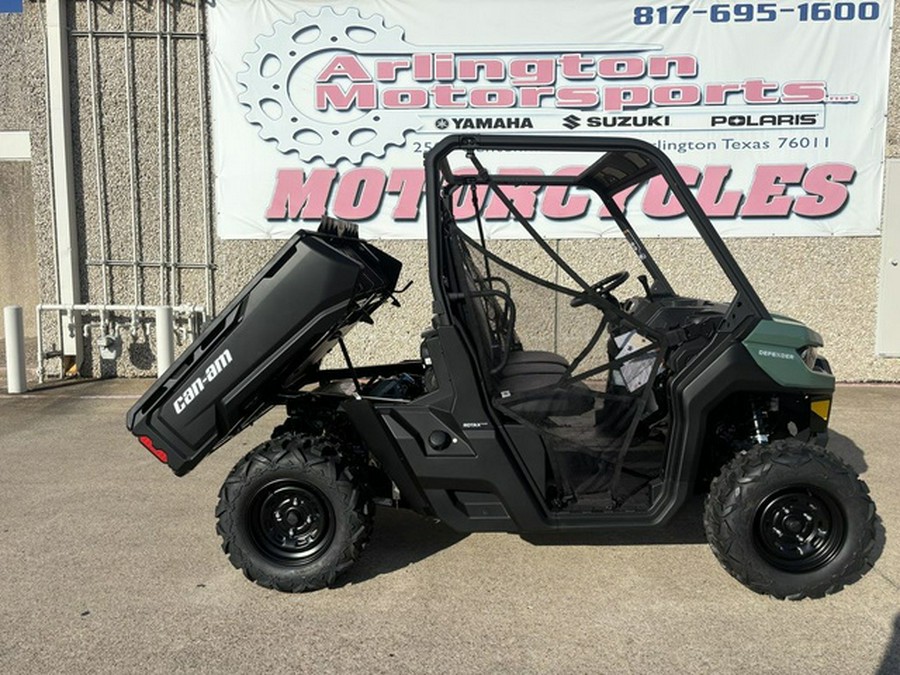 2025 Can-Am Defender HD7