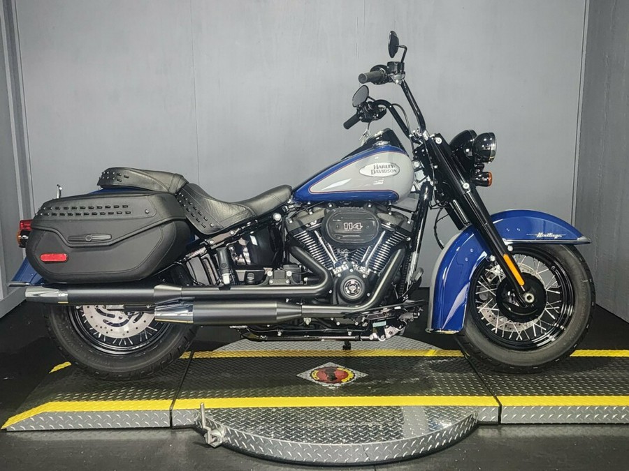 2023 Harley-Davidson Heritage Classic FLHCS BILLARD BLUE/BILLARD GRAY