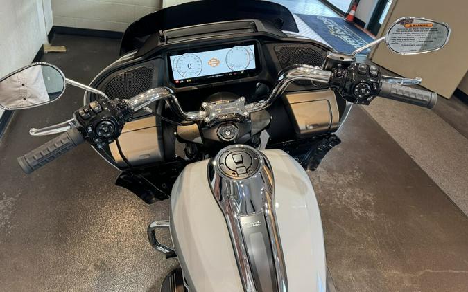 2024 Harley Davidson Road Glide Fond du Lac Wisconsin