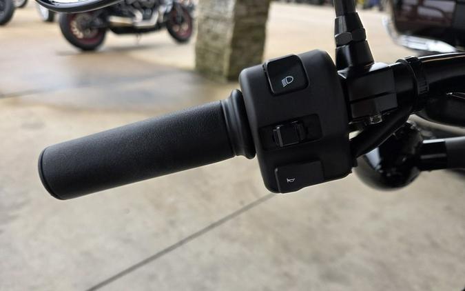 2024 Yamaha Bolt R-Spec