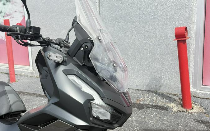 2027 Honda ADV160 Matte Black Metallic - 300010