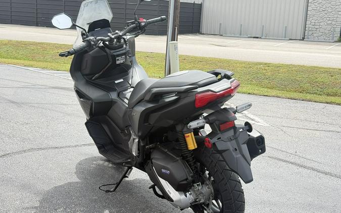 2027 Honda ADV160 Matte Black Metallic - 300010