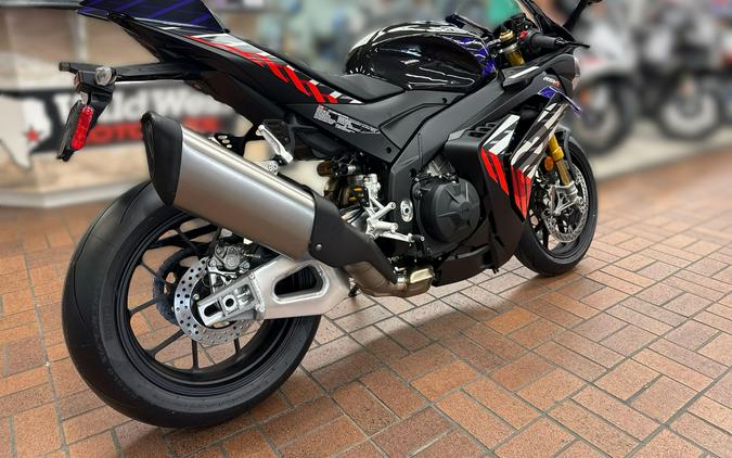 2027 APRILIA RSV4 1100 FACTORY