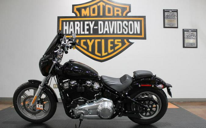 2022 Harley-Davidson® FXST - Softail® Standard