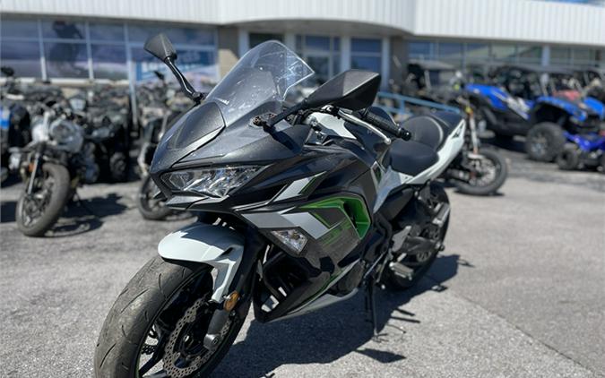 2022 Kawasaki Ninja 650