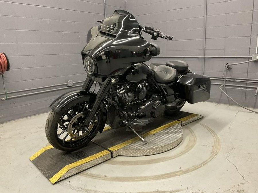 2019 Harley-Davidson® FLHXS - Street Glide® Special