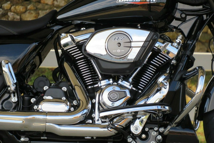 2025 Harley-Davidson FLHX - Street Glide