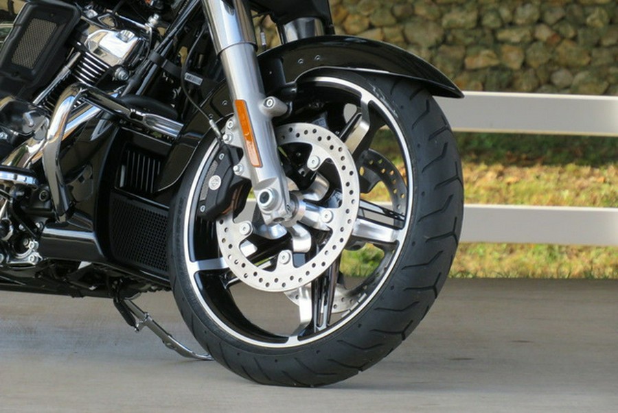 2025 Harley-Davidson FLHX - Street Glide
