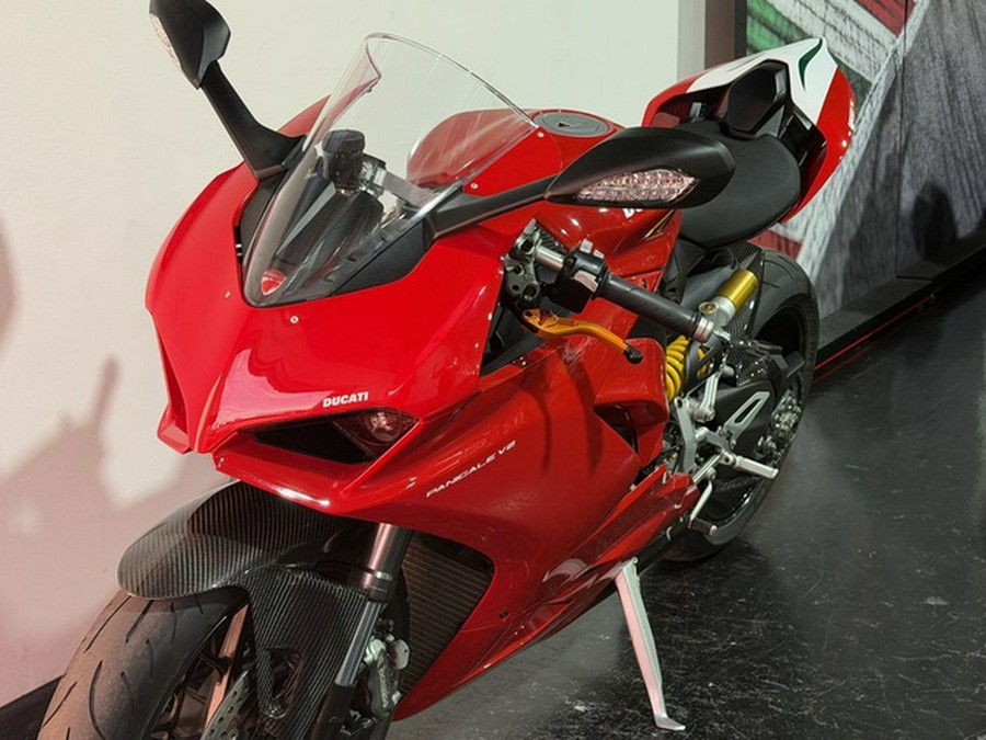 2022 Ducati Panigale V2 Ducati Red