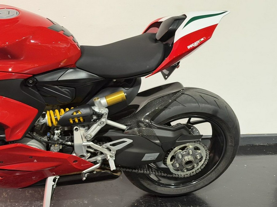 2022 Ducati Panigale V2 Ducati Red