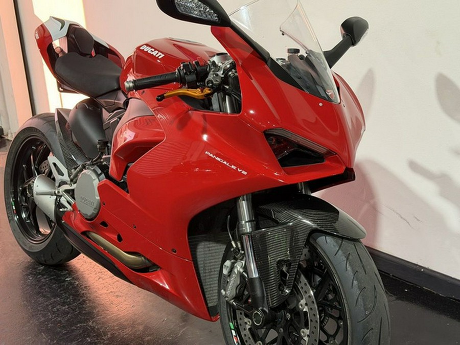 2022 Ducati Panigale V2 Ducati Red