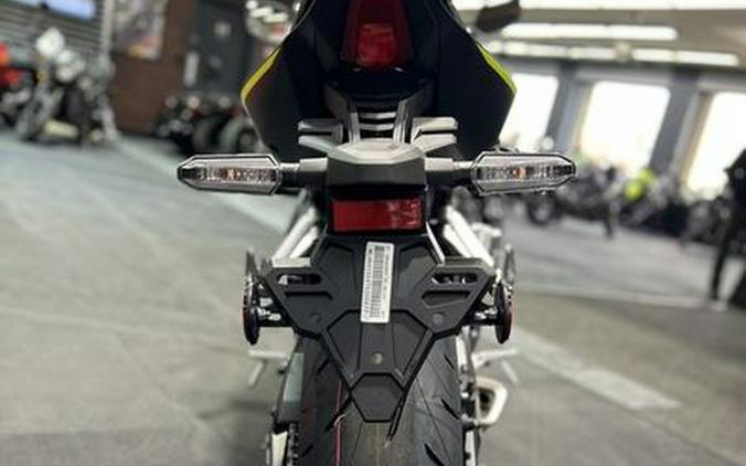 2026 Honda® CBR650R E-Clutch