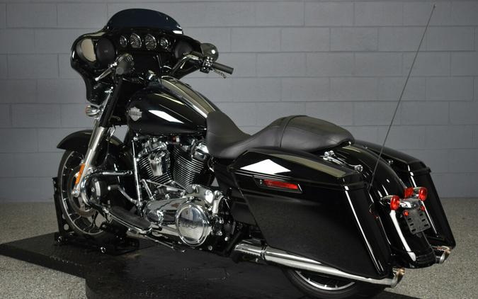 2022 Harley-Davidson Street Glide Special