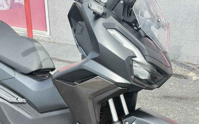 2027 Honda ADV160 Matte Black Metallic - 300513