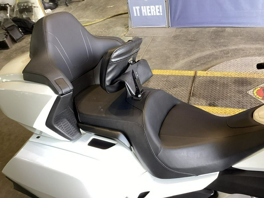 2018 Honda® Gold Wing Tour Automatic DCT Pearl White