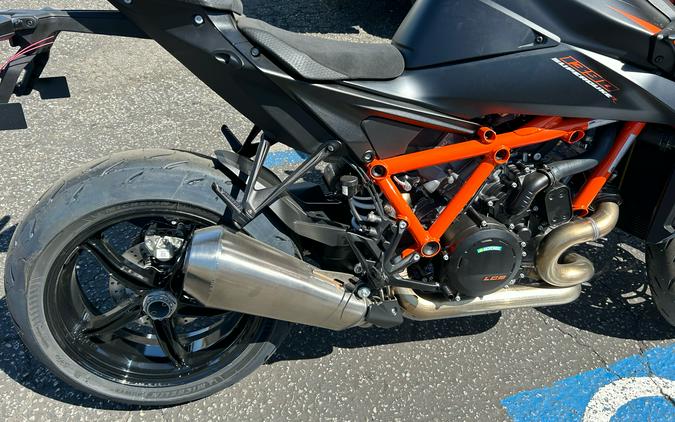 2024 KTM 1390 Super Duke R EVO