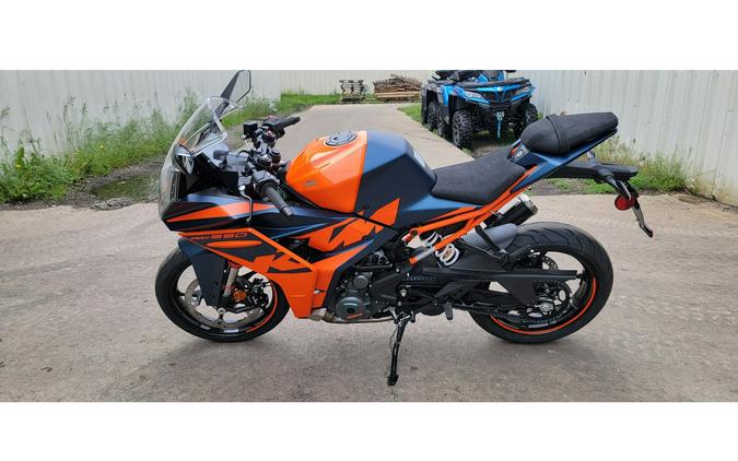 2023 KTM RC 390