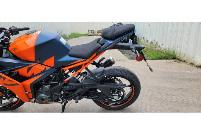 2023 KTM RC 390