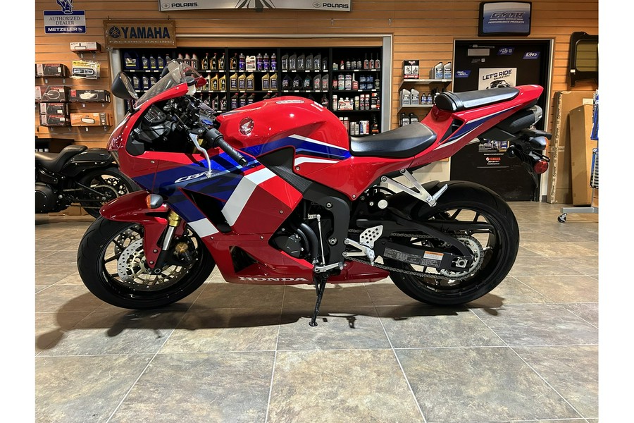 2024 Honda CBR600RR Base