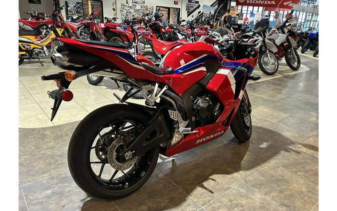 2024 Honda CBR600RR Base