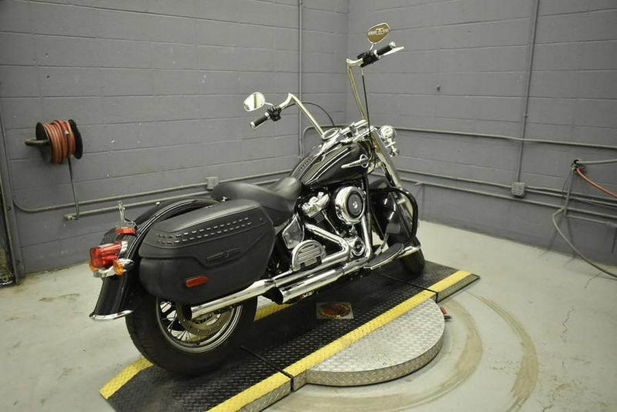 2020 Harley-Davidson® FLHC - Softail® Heritage Classic