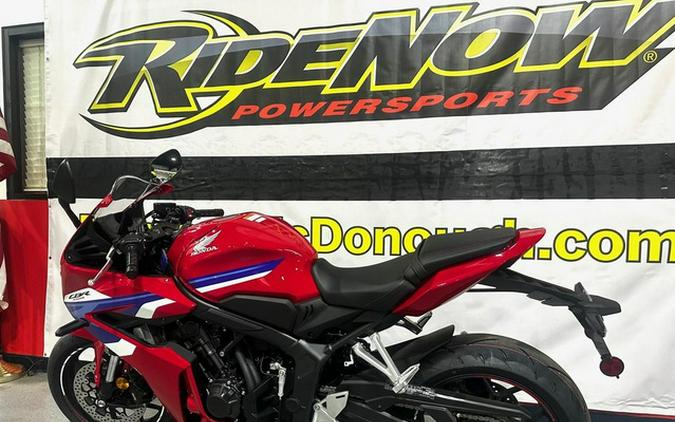 2026 Honda CBR650R E-Clutch