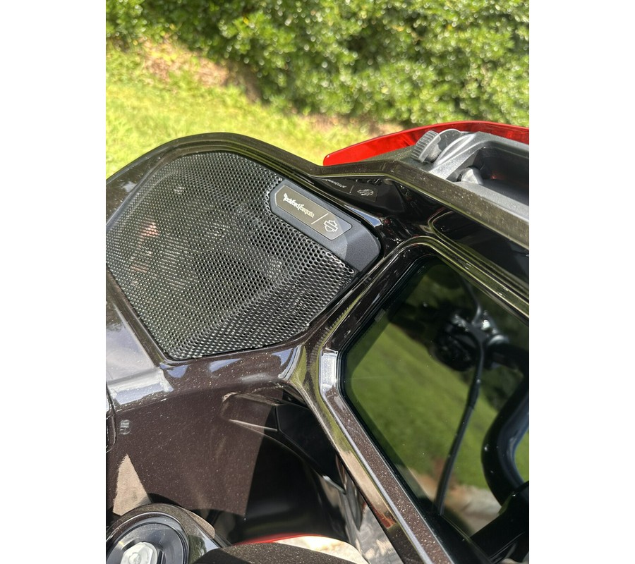 FLTRXSTSE 2026 CVO Road Glide ST