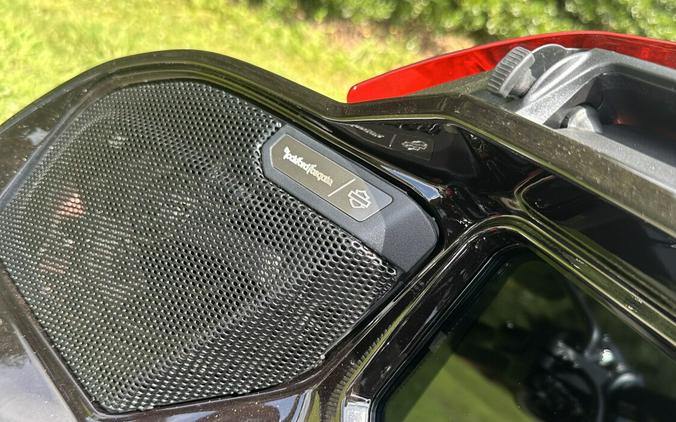FLTRXSTSE 2026 CVO Road Glide ST