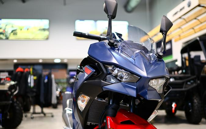 2026 Kawasaki Ninja 500 ABS Metallic Matte Twilight BlueCandy Persimmon Red