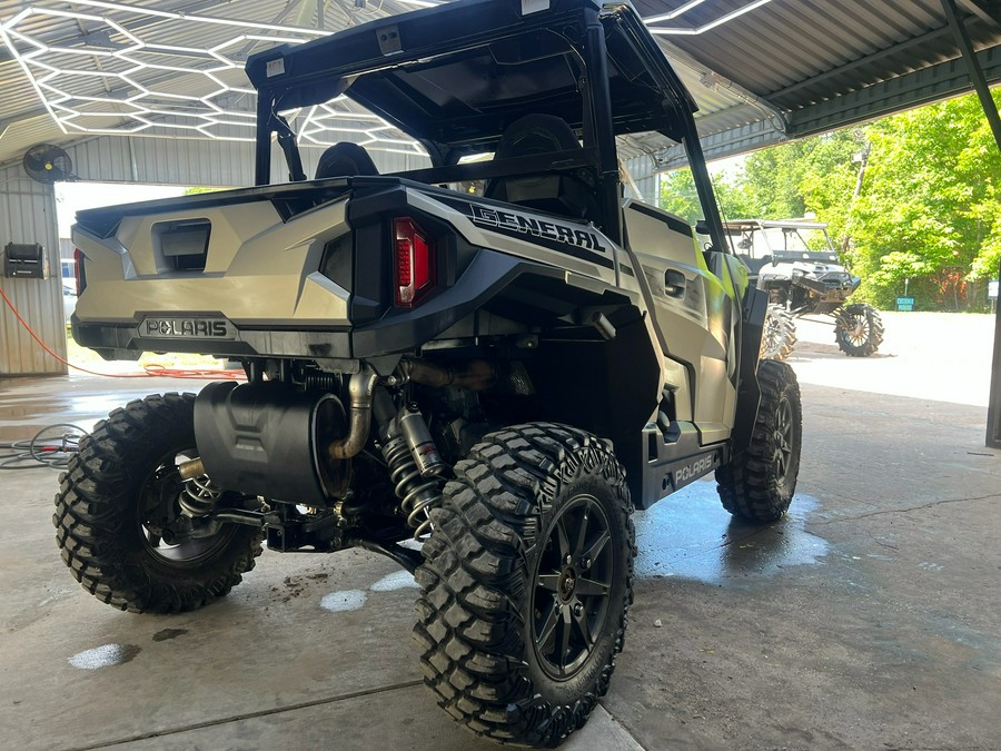 2024 Polaris General XP 1000 Ultimate