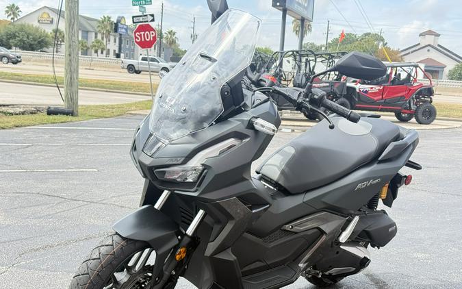 2027 Honda ADV160 Matte Black Metallic - 300583