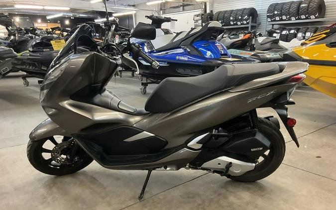 2019 Honda® PCX150