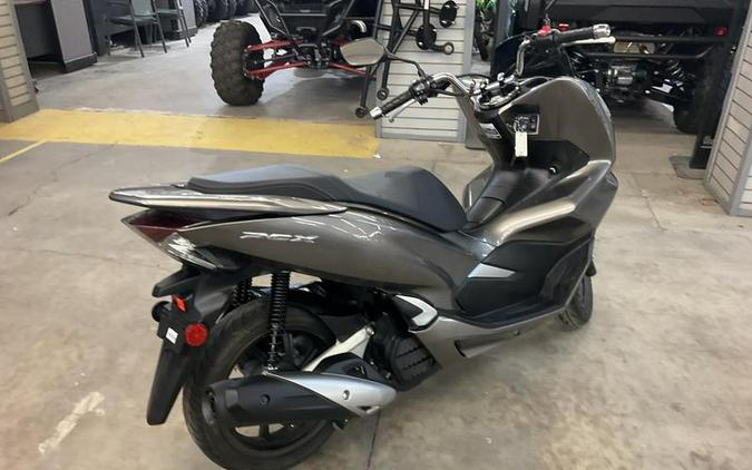 2019 Honda® PCX150