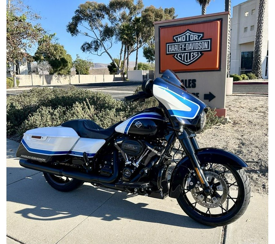 2021 Harley-Davidson® FLHXS - Street Glide® Special