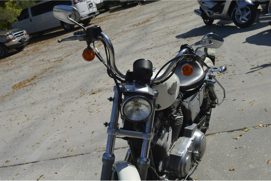 2003 Harley-Davidson® XL 883 Hugger