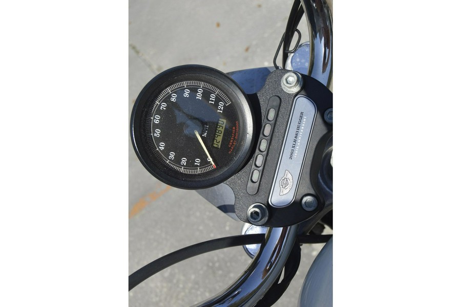 2003 Harley-Davidson® XL 883 Hugger