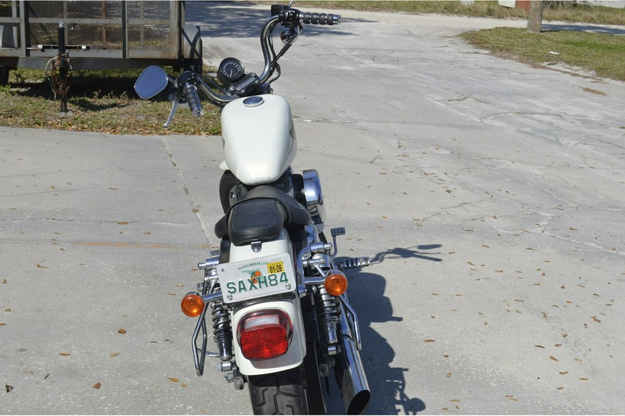 2003 Harley-Davidson® XL 883 Hugger
