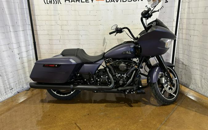 2025 Harley-Davidson Road Glide® FLTRX Purple Abyss Denim - Black Finish