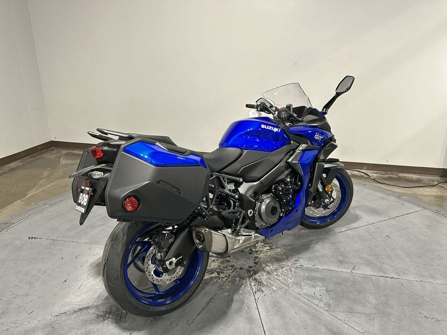 2025 Suzuki GSX-S 1000GT+