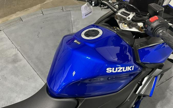 2025 Suzuki GSX-S 1000GT+