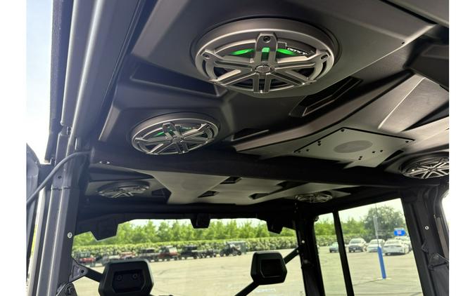 2025 Can-Am Defender Max Lone Star Cab HD10