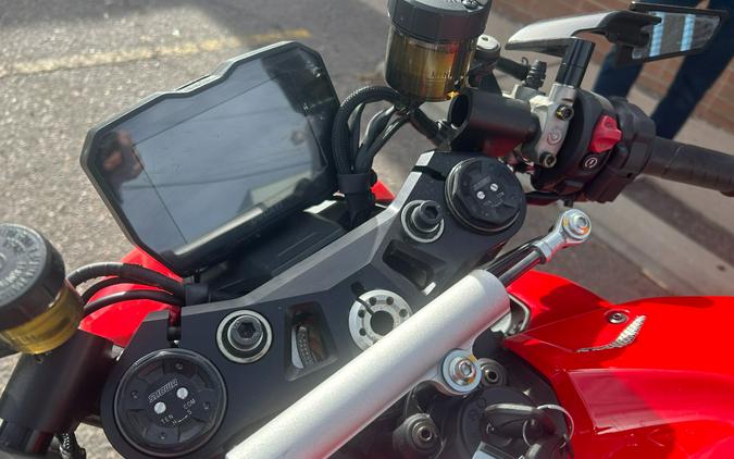 2022 Ducati Streetfighter V4