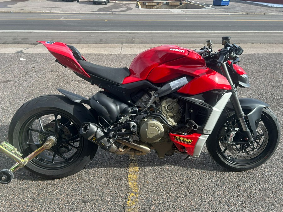 2022 Ducati Streetfighter V4