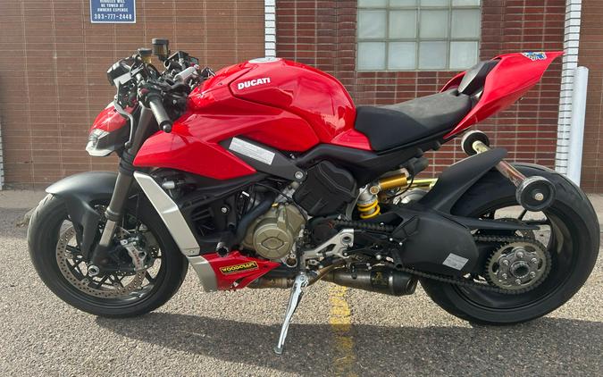 2022 Ducati Streetfighter V4