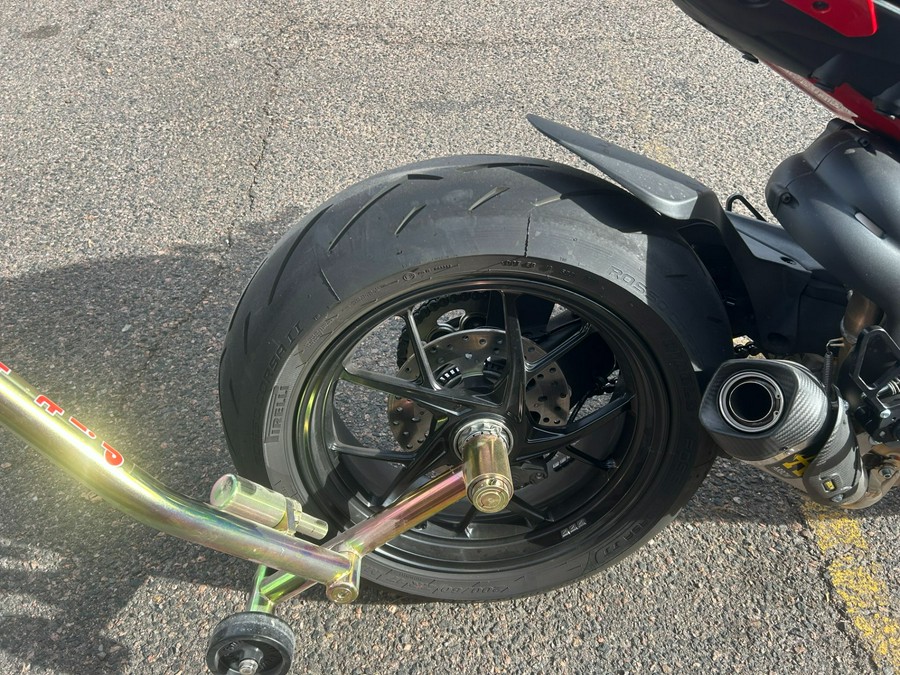 2022 Ducati Streetfighter V4