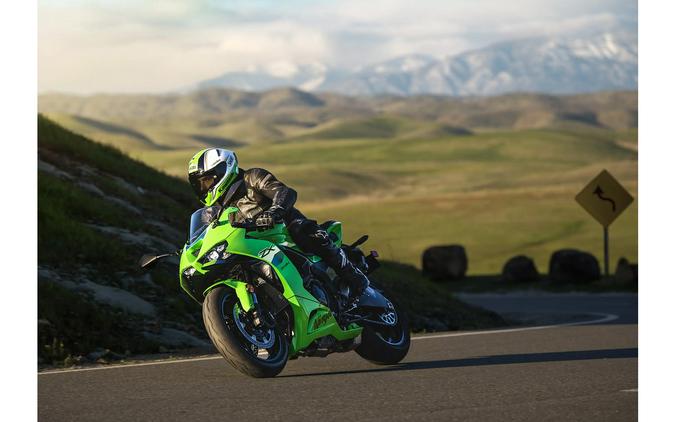 2026 Ninja® ZX™-6R ABS - Kawasaki