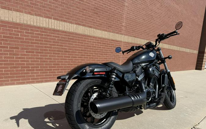 2026 Harley-Davidson® Nightster® Vivid Black